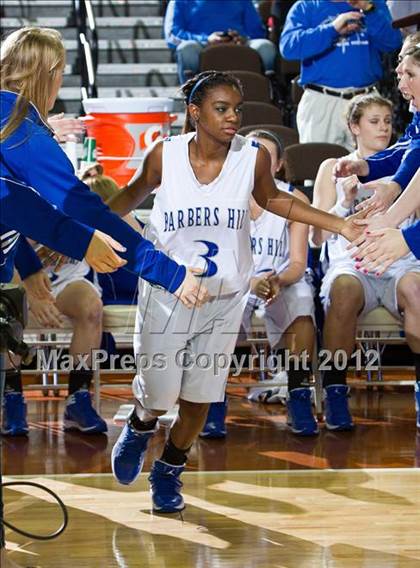 Thumbnail 3 in Mansfield Summit vs. Barbers Hill (UIL 4A Semifinal) photogallery.