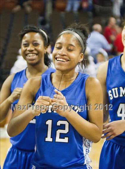 Thumbnail 3 in Mansfield Summit vs. Barbers Hill (UIL 4A Semifinal) photogallery.