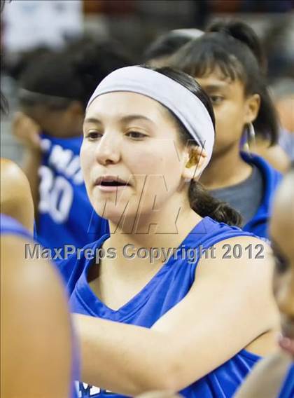 Thumbnail 2 in Mansfield Summit vs. Barbers Hill (UIL 4A Semifinal) photogallery.