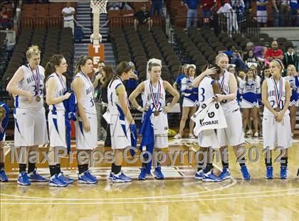 Thumbnail 3 in Mansfield Summit vs. Barbers Hill (UIL 4A Semifinal) photogallery.