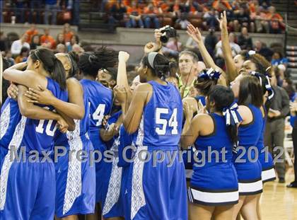 Thumbnail 2 in Mansfield Summit vs. Barbers Hill (UIL 4A Semifinal) photogallery.