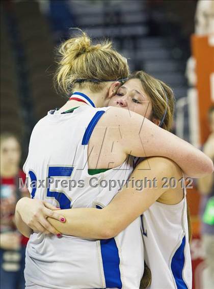 Thumbnail 2 in Mansfield Summit vs. Barbers Hill (UIL 4A Semifinal) photogallery.