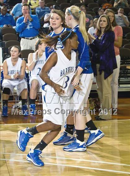 Thumbnail 1 in Mansfield Summit vs. Barbers Hill (UIL 4A Semifinal) photogallery.