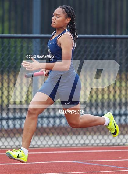 Thumbnail 2 in GIAA State 4x100m Relay Prelim photogallery.