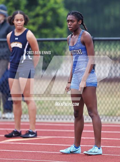 Thumbnail 1 in GIAA State 4x100m Relay Prelim photogallery.