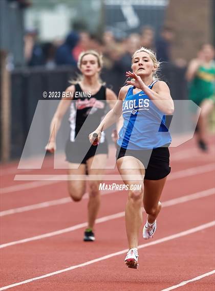 Thumbnail 3 in GIAA State 4x100m Relay Prelim photogallery.