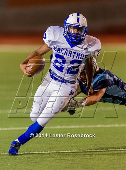 Thumbnail 3 in MacArthur vs. Johnson photogallery.