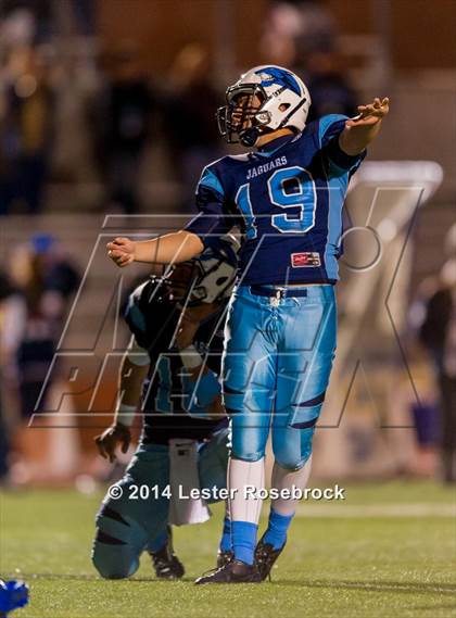 Thumbnail 1 in MacArthur vs. Johnson photogallery.