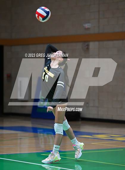 Thumbnail 2 in Lick-Wilmerding vs. San Domenico photogallery.