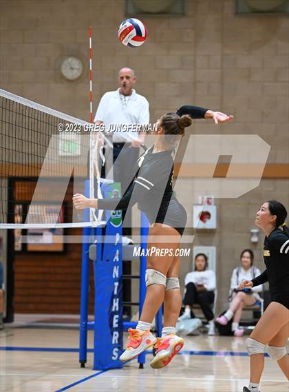 Thumbnail 1 in Lick-Wilmerding vs. San Domenico photogallery.