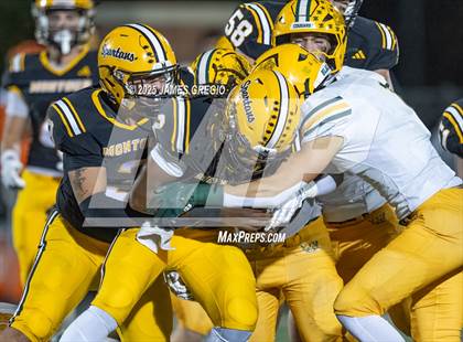 Thumbnail 2 in Blackhawk @ Montour photogallery.