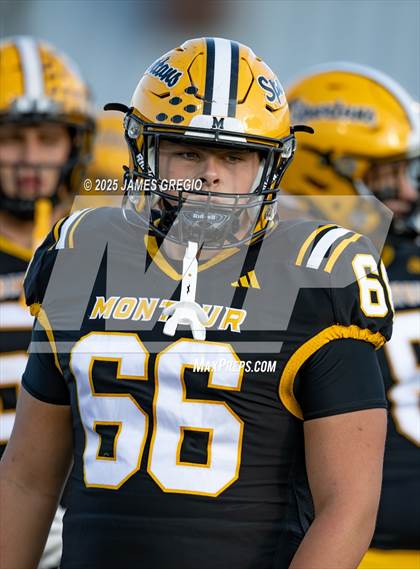 Thumbnail 3 in Blackhawk @ Montour photogallery.