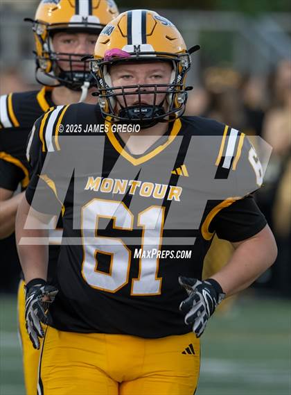 Thumbnail 2 in Blackhawk @ Montour photogallery.