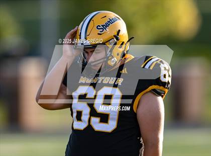 Thumbnail 2 in Blackhawk @ Montour photogallery.