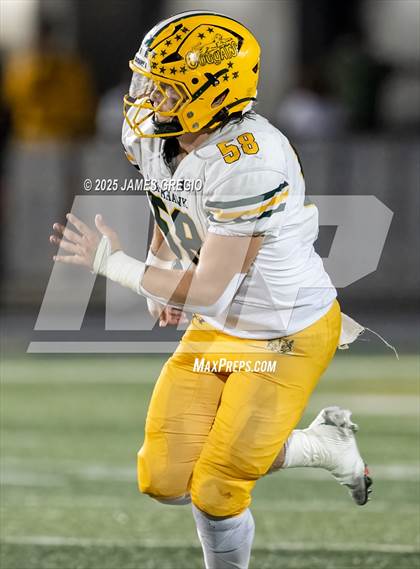 Thumbnail 3 in Blackhawk @ Montour photogallery.