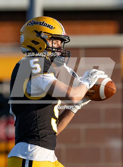 Thumbnail 3 in Blackhawk @ Montour photogallery.