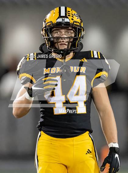 Thumbnail 1 in Blackhawk @ Montour photogallery.