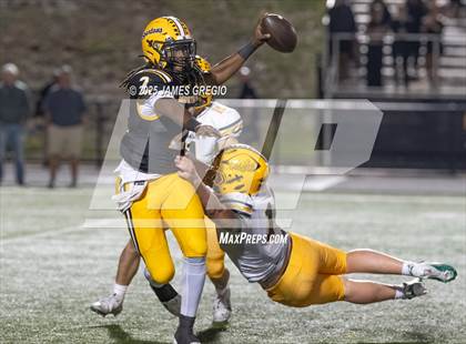 Thumbnail 3 in Blackhawk @ Montour photogallery.