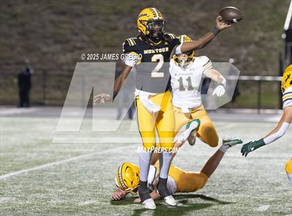 Thumbnail 1 in Blackhawk @ Montour photogallery.