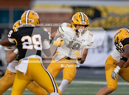 Thumbnail 1 in Blackhawk @ Montour photogallery.