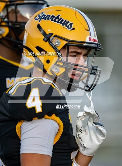 Thumbnail 1 in Blackhawk @ Montour photogallery.