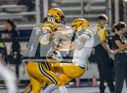 Thumbnail 3 in Blackhawk @ Montour photogallery.