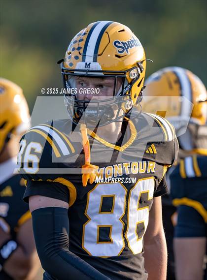 Thumbnail 2 in Blackhawk @ Montour photogallery.