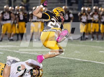 Thumbnail 1 in Blackhawk @ Montour photogallery.