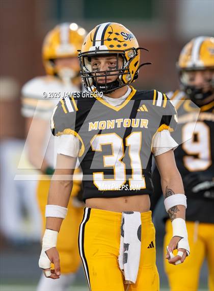 Thumbnail 3 in Blackhawk @ Montour photogallery.