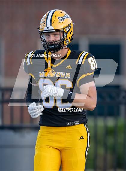 Thumbnail 1 in Blackhawk @ Montour photogallery.