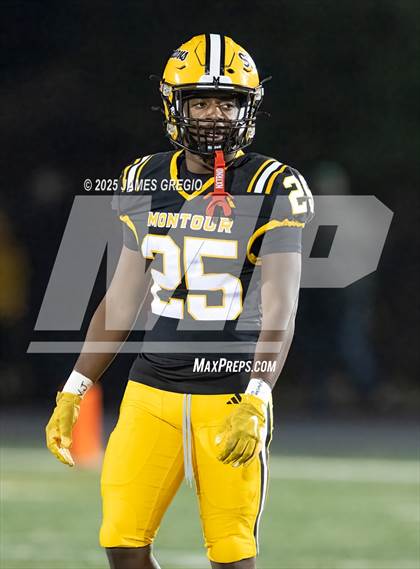 Thumbnail 2 in Blackhawk @ Montour photogallery.
