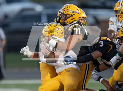Thumbnail 2 in Blackhawk @ Montour photogallery.