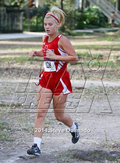 Thumbnail 1 in Isidore Newman Invitational photogallery.