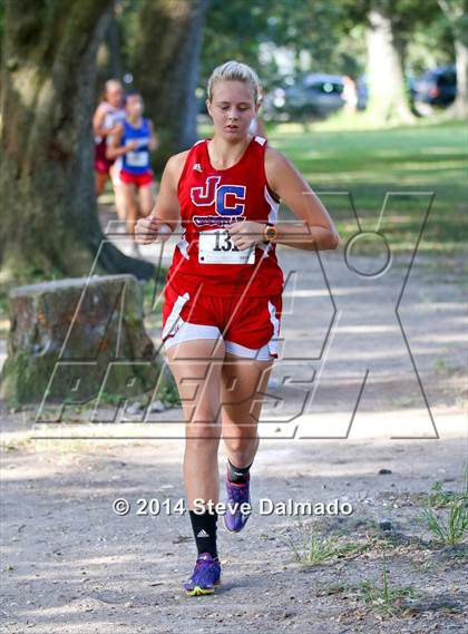Thumbnail 3 in Isidore Newman Invitational photogallery.