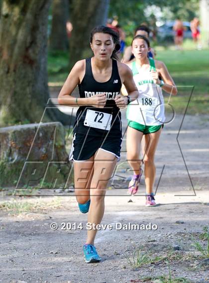 Thumbnail 1 in Isidore Newman Invitational photogallery.