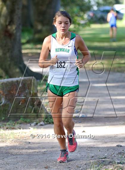 Thumbnail 2 in Isidore Newman Invitational photogallery.