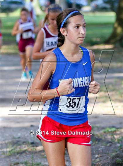 Thumbnail 2 in Isidore Newman Invitational photogallery.