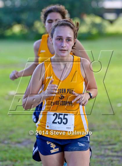 Thumbnail 1 in Isidore Newman Invitational photogallery.