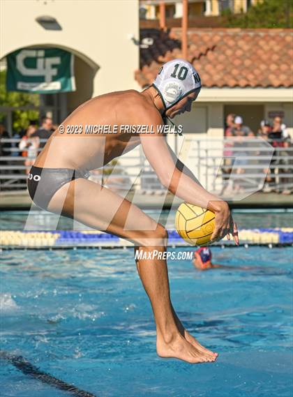 Thumbnail 2 in Coronado vs Valhalla (CIF SDS DIV.1) photogallery.