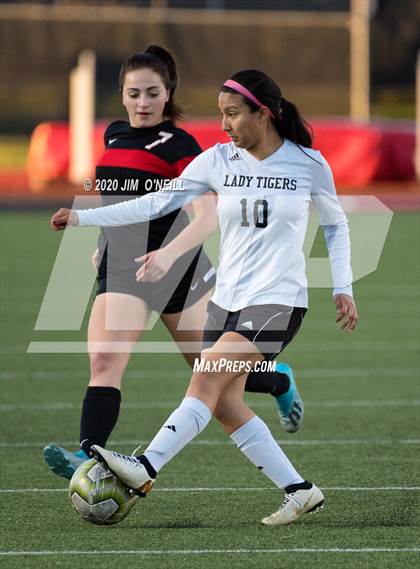 Thumbnail 1 in JV: Irving vs Coppell photogallery.