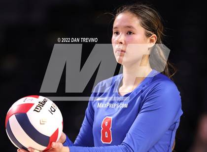 Thumbnail 2 in Charles J. Colgan vs. Alexandria City (VHSL Class 6 Final) photogallery.