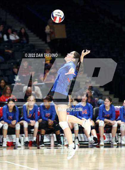 Thumbnail 1 in Charles J. Colgan vs. Alexandria City (VHSL Class 6 Final) photogallery.