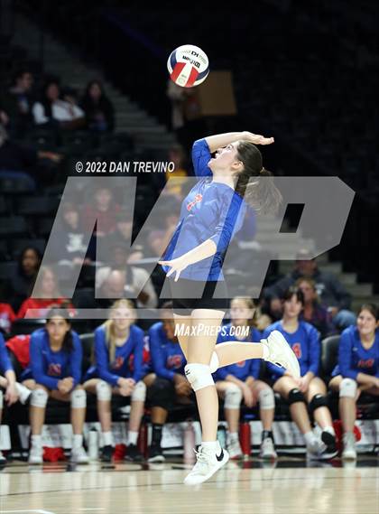 Thumbnail 2 in Charles J. Colgan vs. Alexandria City (VHSL Class 6 Final) photogallery.