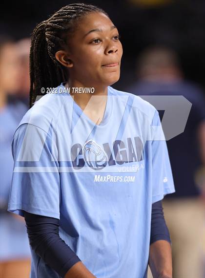 Thumbnail 3 in Charles J. Colgan vs. Alexandria City (VHSL Class 6 Final) photogallery.