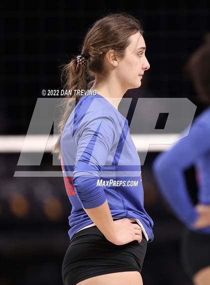 Thumbnail 3 in Charles J. Colgan vs. Alexandria City (VHSL Class 6 Final) photogallery.