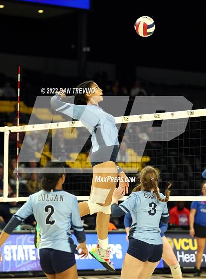 Thumbnail 1 in Charles J. Colgan vs. Alexandria City (VHSL Class 6 Final) photogallery.