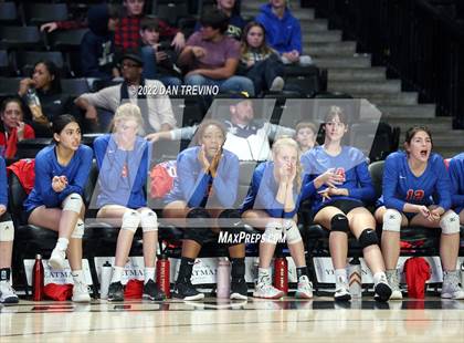 Thumbnail 3 in Charles J. Colgan vs. Alexandria City (VHSL Class 6 Final) photogallery.