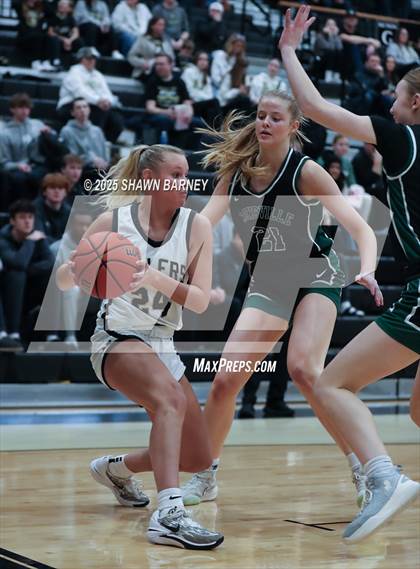 Thumbnail 2 in Zionsville @ Noblesville photogallery.