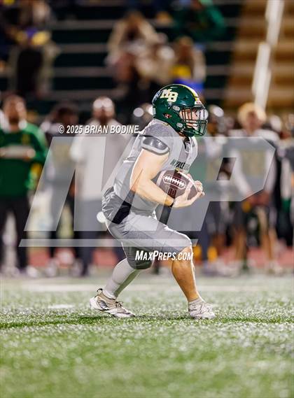 Thumbnail 2 in West Florence vs Myrtle Beach (SCHSL 5A Div 2 Round 2) photogallery.
