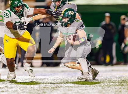 Thumbnail 3 in West Florence vs Myrtle Beach (SCHSL 5A Div 2 Round 2) photogallery.